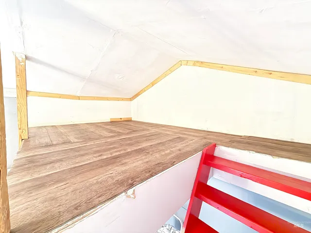 $220,000 | 309 East C Street, Shoshone, ID 83352