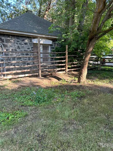 $220,000 | 309 East C Street, Shoshone, ID 83352