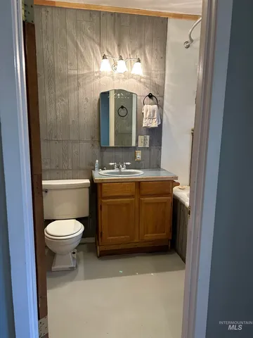 $220,000 | 309 East C Street, Shoshone, ID 83352