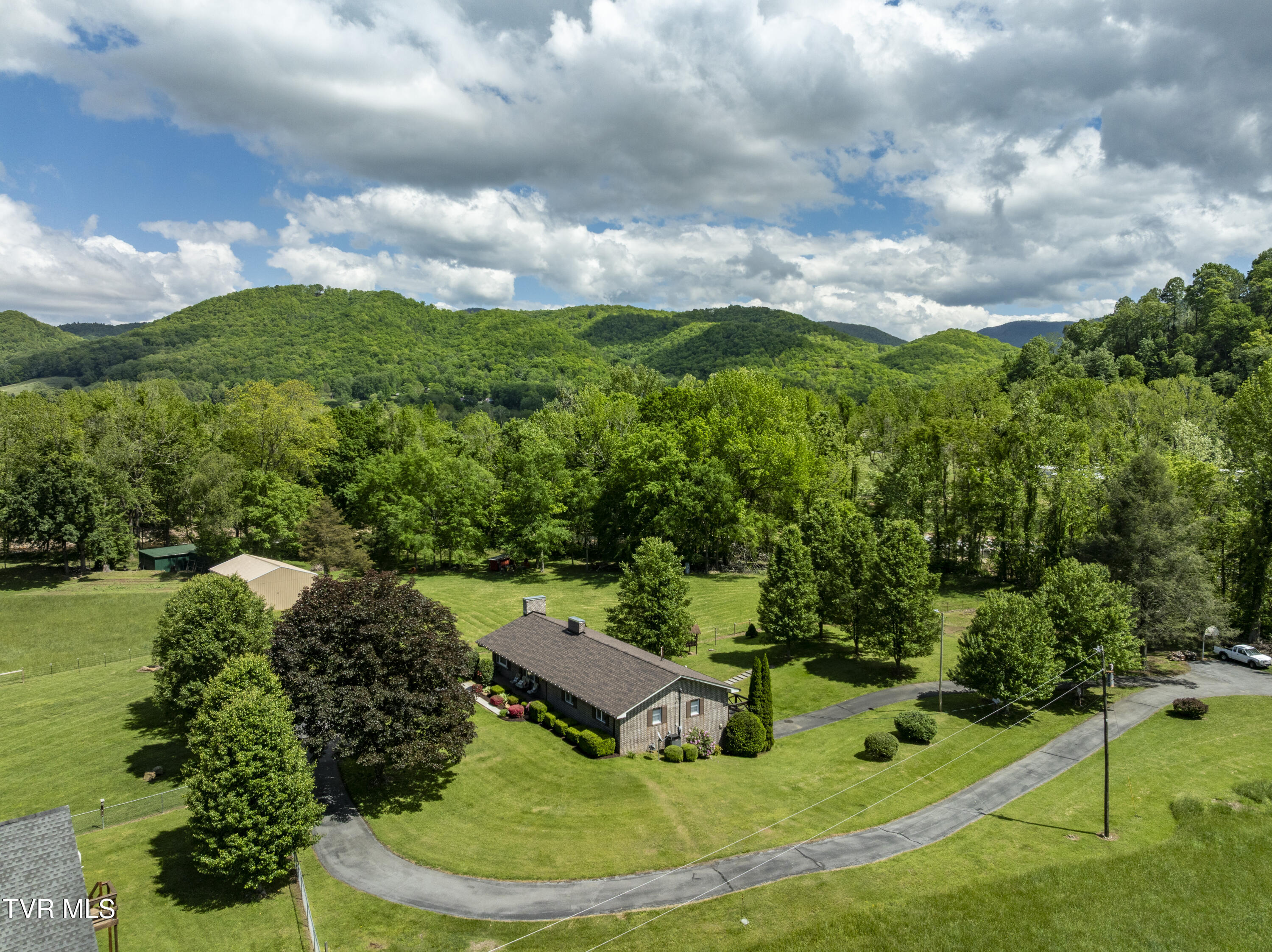 200 McCurry Lane, Unit 7 Erwin, TN 37650 - Photo 63 of 75 McCurry-aerials-1