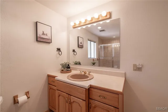 $459,000 | 1118 Bruin Trail, Fawnskin, CA 92333