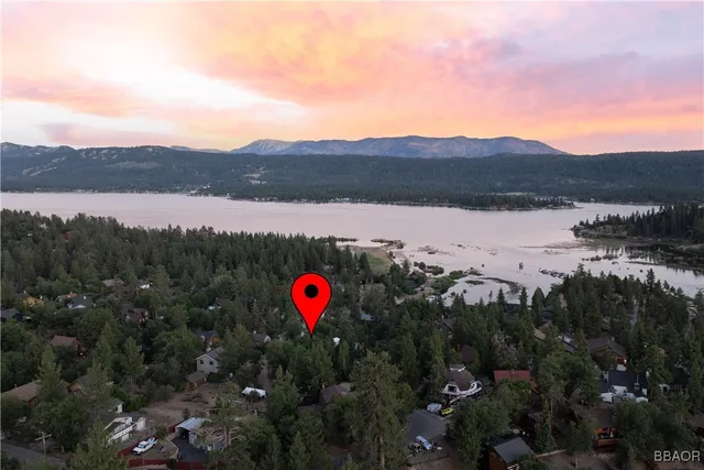 $459,000 | 1118 Bruin Trail, Fawnskin, CA 92333