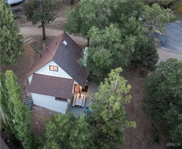 $459,000 | 1118 Bruin Trail, Fawnskin, CA 92333