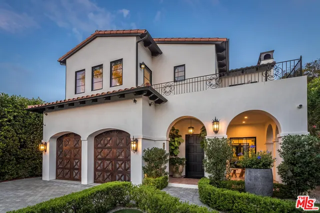 a view of front door