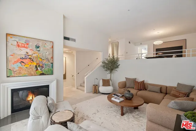 $995,000 | 6805 Hannum Avenue, Culver City, CA 90230
