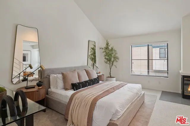 $995,000 | 6805 Hannum Avenue, Culver City, CA 90230