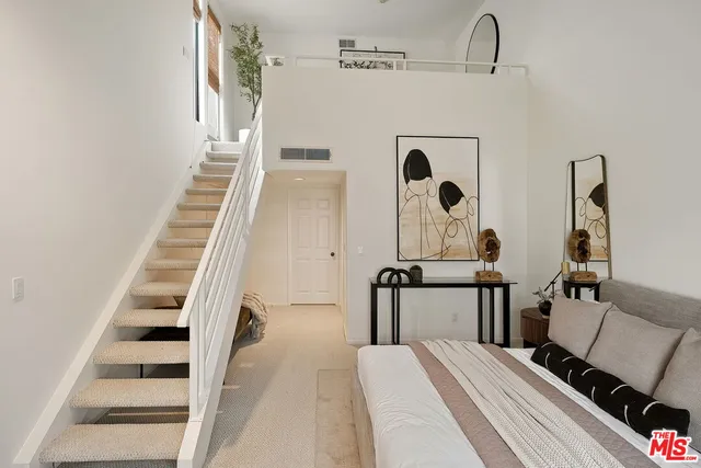 $995,000 | 6805 Hannum Avenue, Culver City, CA 90230