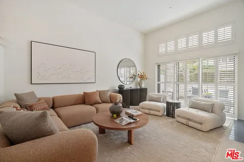 $995,000 | 6805 Hannum Avenue, Culver City, CA 90230