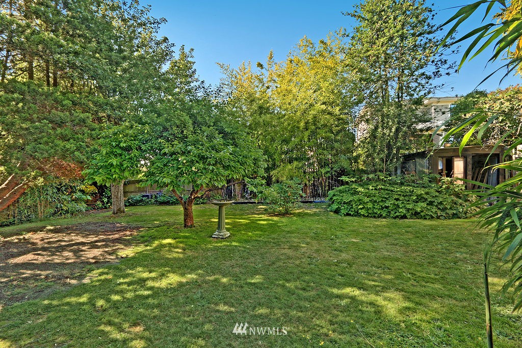2300 North 57th Street Seattle, WA 98103 - Photo 19 of 21