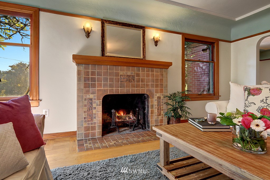 2300 North 57th Street Seattle, WA 98103 - Photo 5 of 21