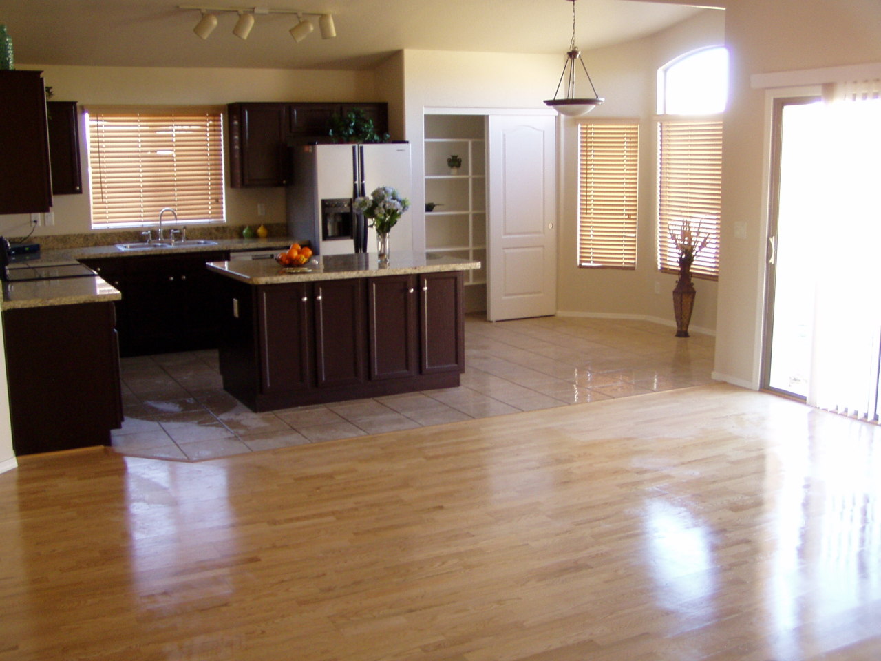1273 North Exeter Street Chandler, AZ 85225 - Photo 2 of 14 1