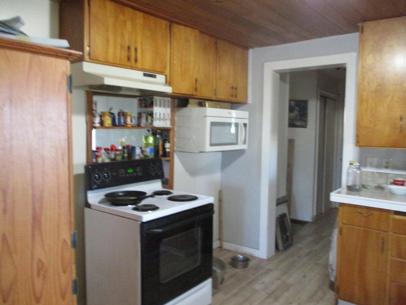 36041 Agency Lake Loop Road Chiloquin, OR 97624 - Photo 10 of 30 20240820015917792290000000-o