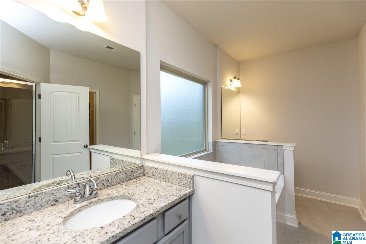 5527 Coach Lane Bessemer, AL 35022 - Photo 21 of 32