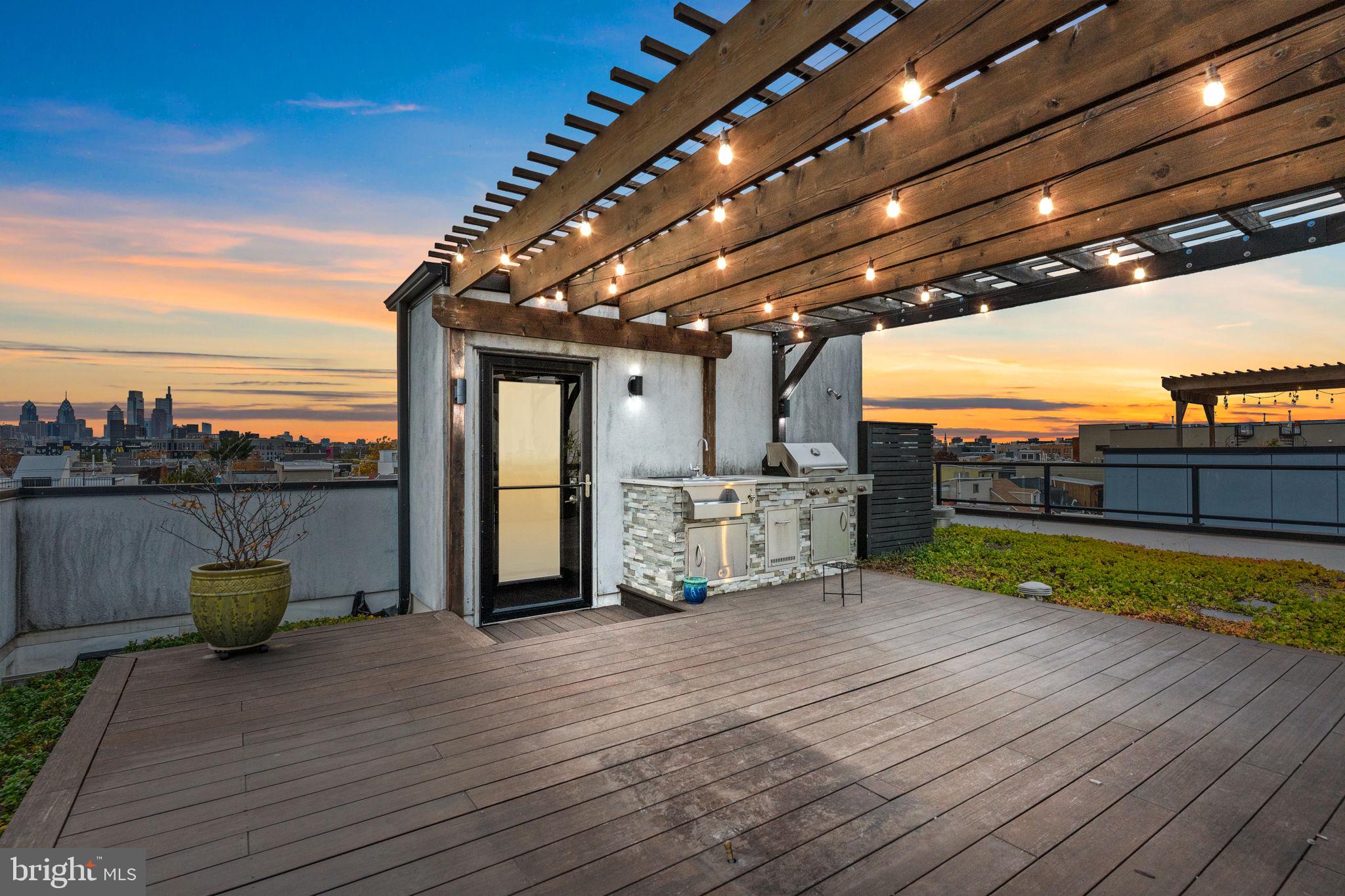 412 Moyer Street, Unit 7 Philadelphia, PA 19125 - Photo 41 of 55 a view of swimming pool with a roof deck
