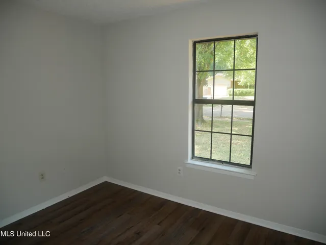 $1,295 | 5640 Chapel Hill Drive, Horn Lake, MS 38637