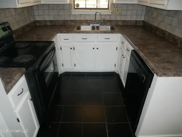 $1,295 | 5640 Chapel Hill Drive, Horn Lake, MS 38637