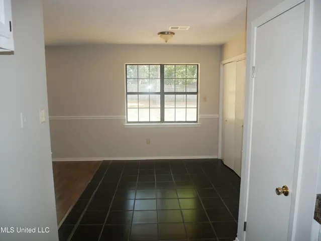 $1,295 | 5640 Chapel Hill Drive, Horn Lake, MS 38637