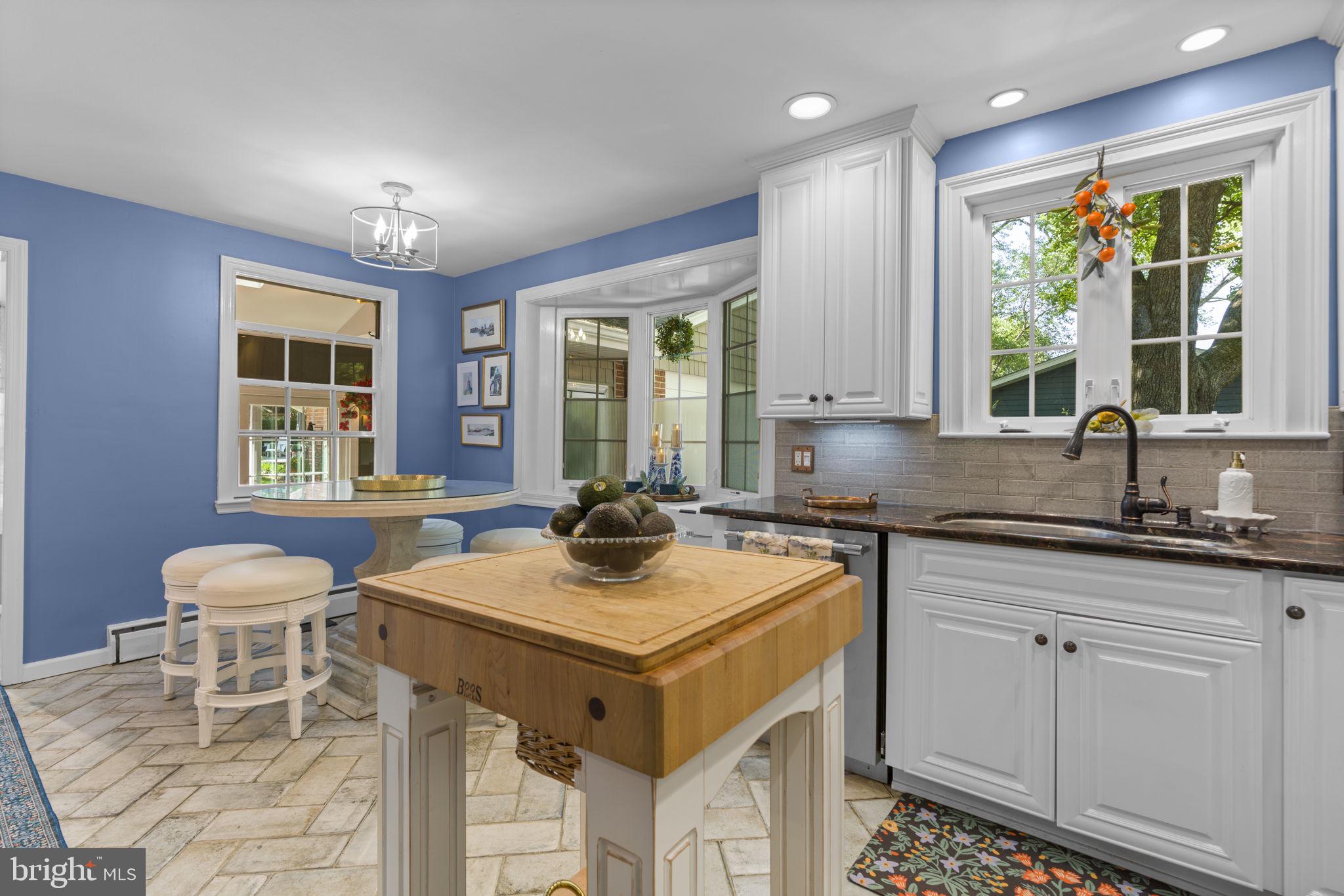 9105 Dunloggin Road Ellicott City, MD 21042 - Photo 16 of 68 Gallery Image 16