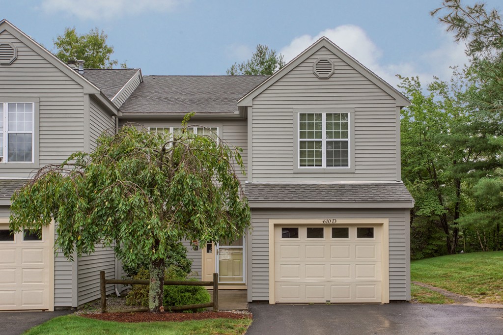 610 Ridgefield Circle, Unit D Clinton, MA 01510 - Photo 1 of 30