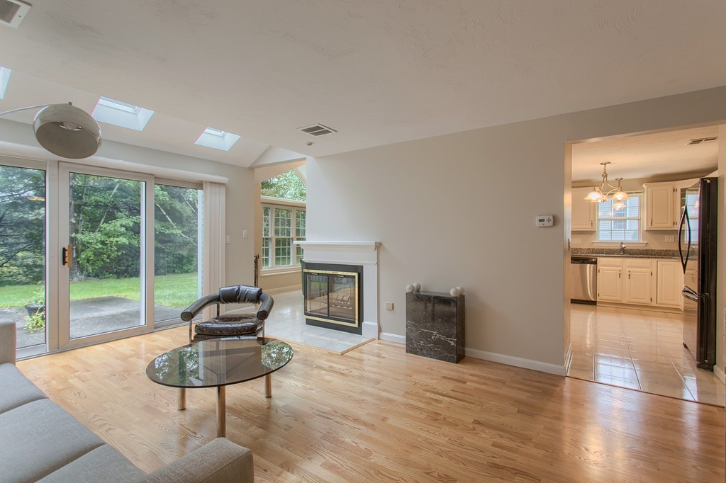 610 Ridgefield Circle, Unit D Clinton, MA 01510 - Photo 12 of 30