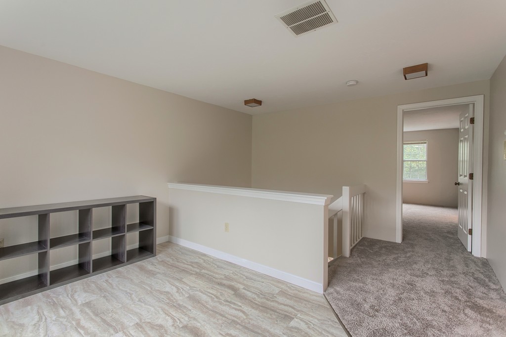 610 Ridgefield Circle, Unit D Clinton, MA 01510 - Photo 16 of 30