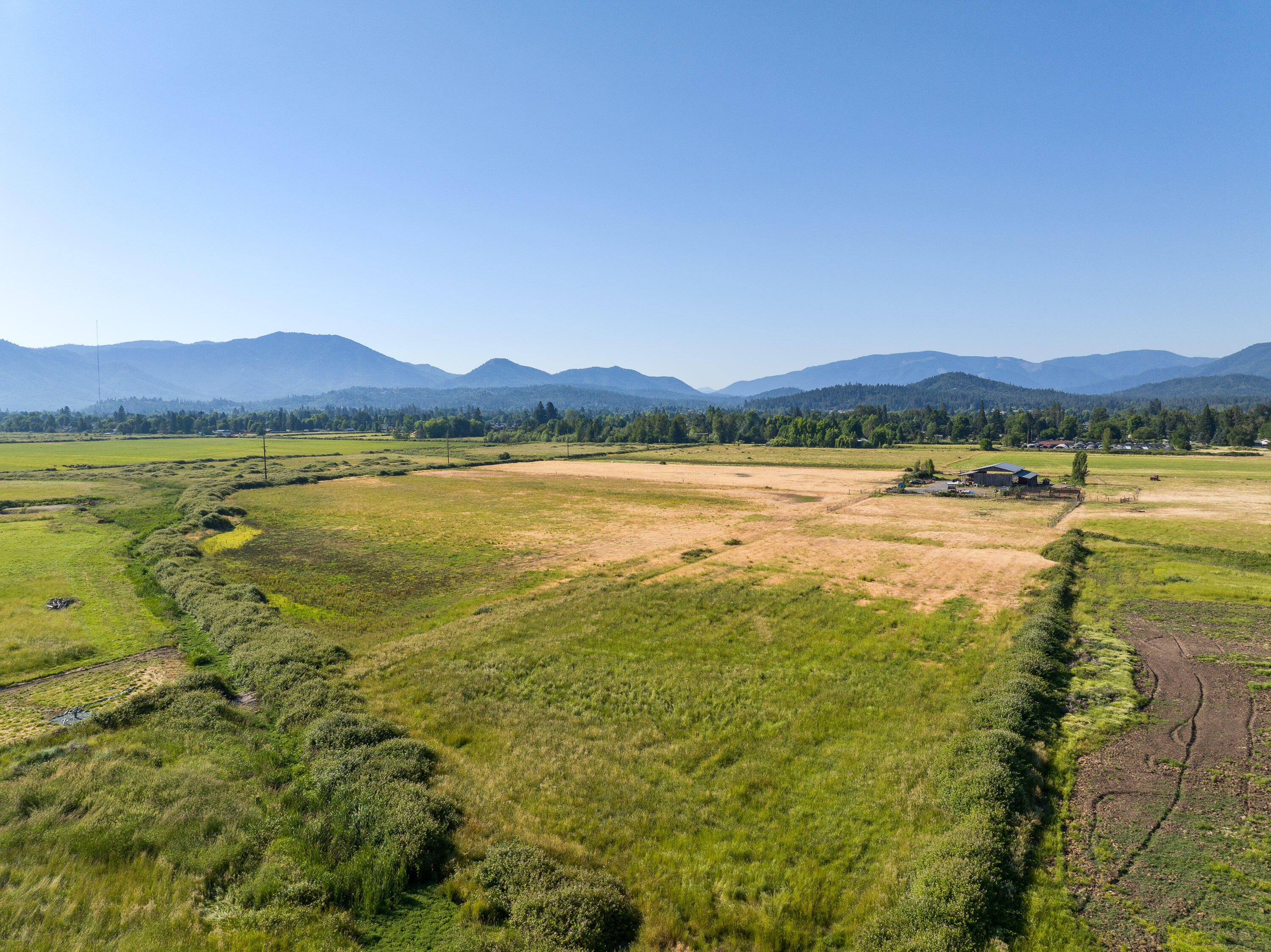 3290 Lower River Road Grants Pass, OR 97526 - Photo 21 of 38 LRR (20)