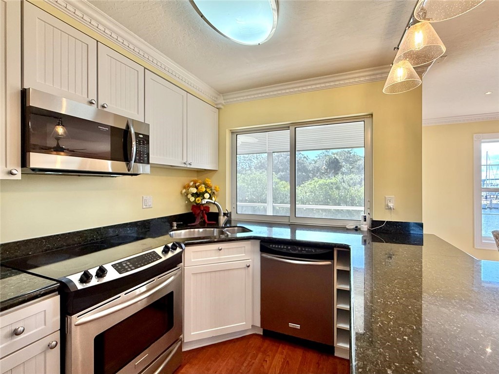 200 Greytwig Road, Unit 212 Vero Beach, FL 32963 - Photo 17 of 30