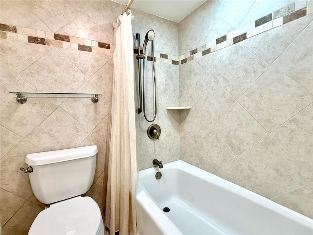 200 Greytwig Road, Unit 212 Vero Beach, FL 32963 - Photo 25 of 30