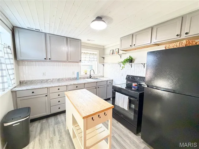 $134,900 | 301 West Franklin Street, Salem, MO 65560