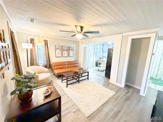 $134,900 | 301 West Franklin Street, Salem, MO 65560