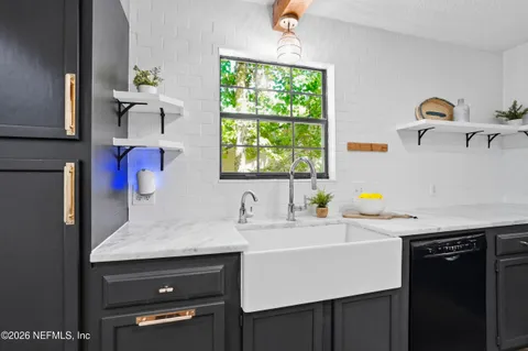 $1,090,000 | 355 19th Street, Atlantic Beach, FL 32233