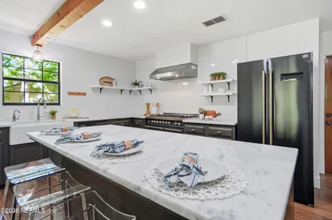 $1,090,000 | 355 19th Street, Atlantic Beach, FL 32233