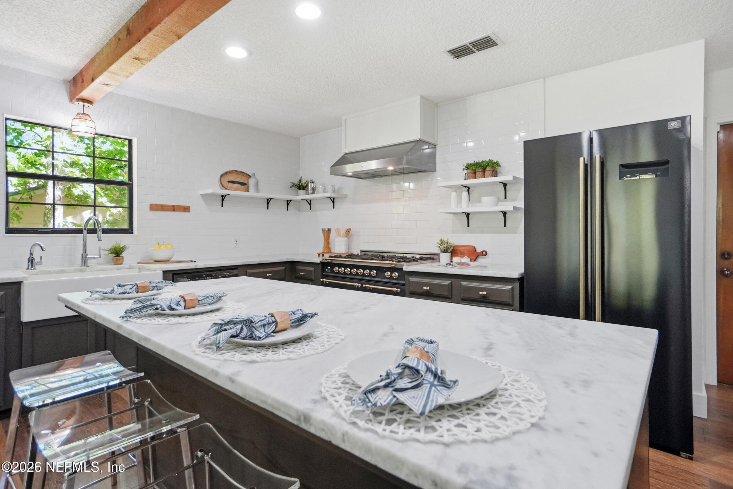 355 19th Street Atlantic Beach, FL 32233 - Photo 9 of 37 Updated Kitchen