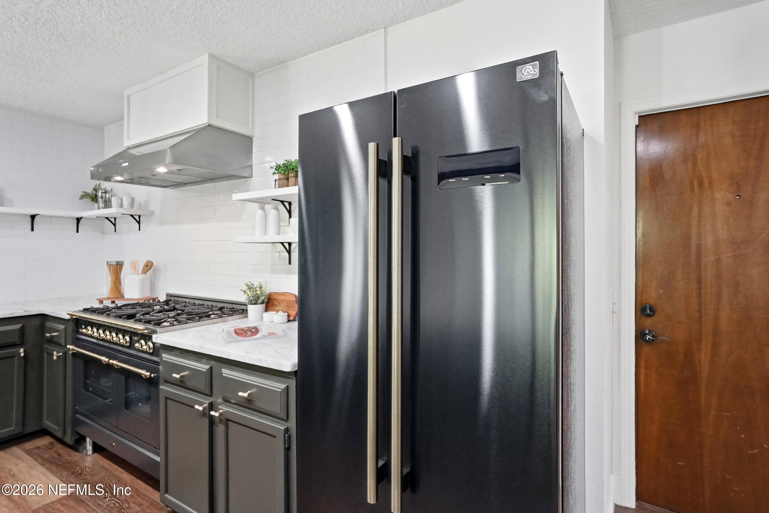 355 19th Street Atlantic Beach, FL 32233 - Photo 10 of 37 Updated Kitchen