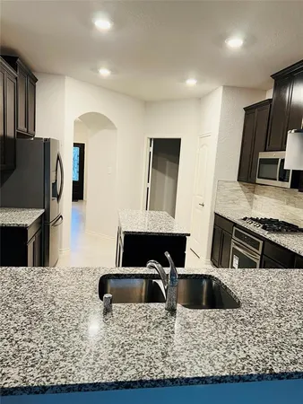 $2,695 | 10229 Kemah Place, McKinney, TX 75071