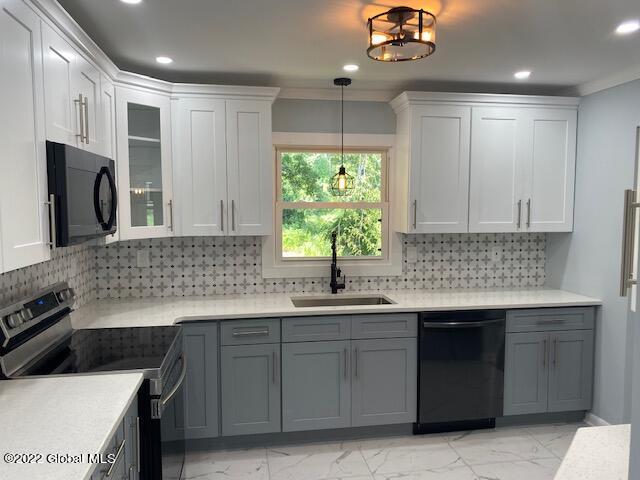 1204 Fort Hunter Road Schenectady, NY 12303 - Photo 12 of 34 IMG_6402