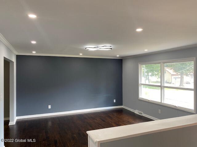1204 Fort Hunter Road Schenectady, NY 12303 - Photo 6 of 34 IMG_6393