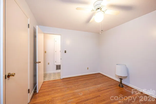 $239,900 | 1005 2nd Street Southeast, Conover, NC 28613