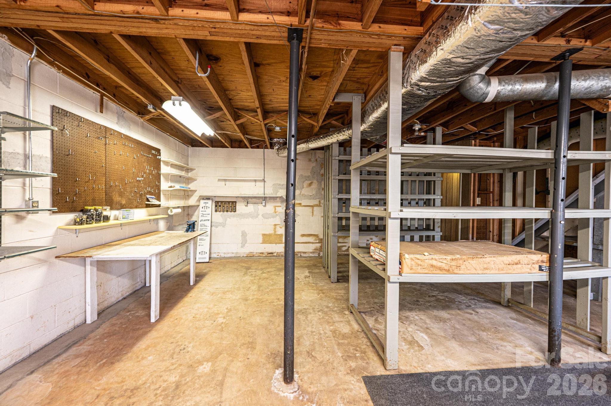 1005 2nd Street Southeast Conover, NC 28613 - Photo 31 of 43