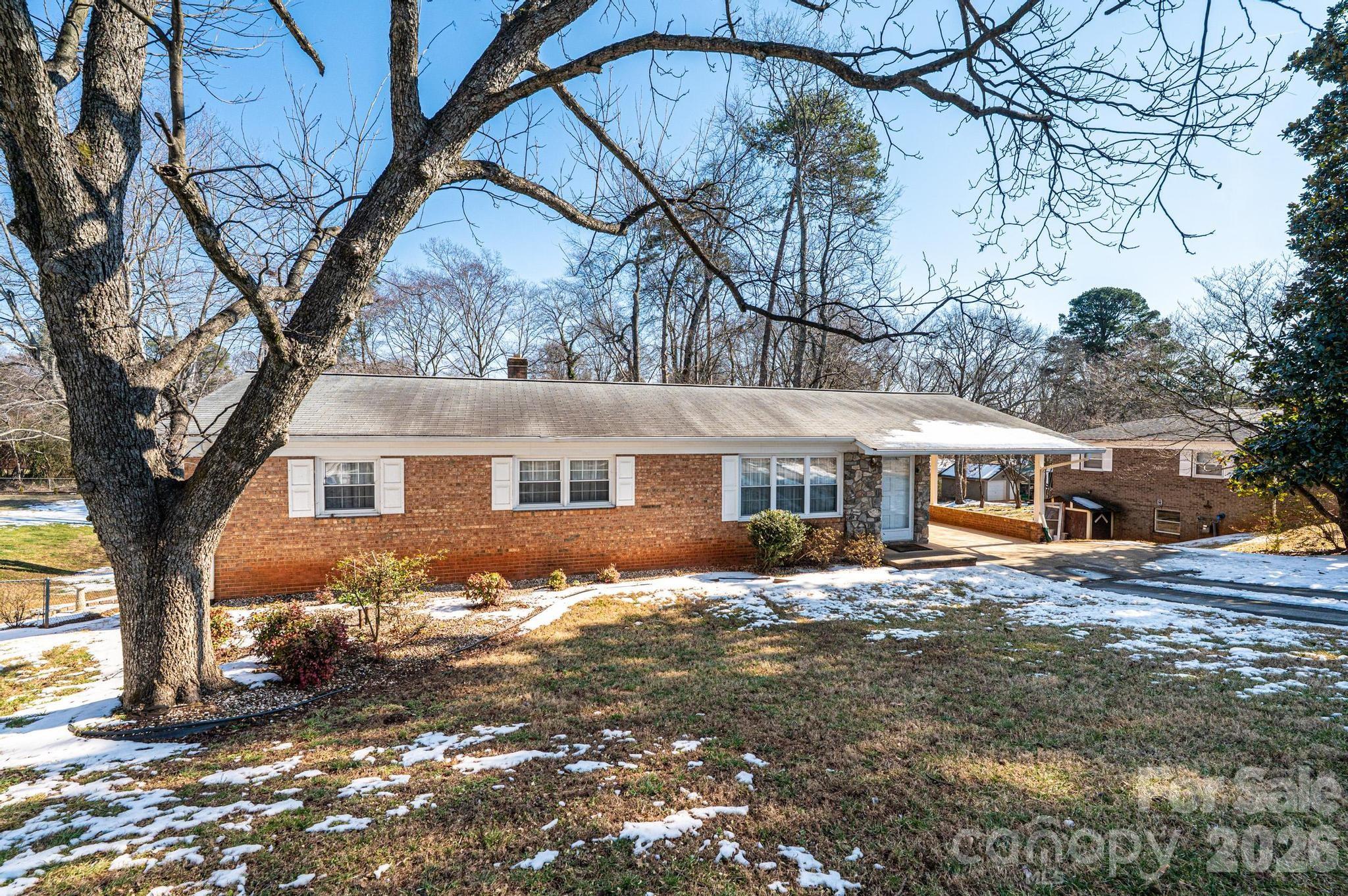 1005 2nd Street Southeast Conover, NC 28613 - Photo 35 of 43