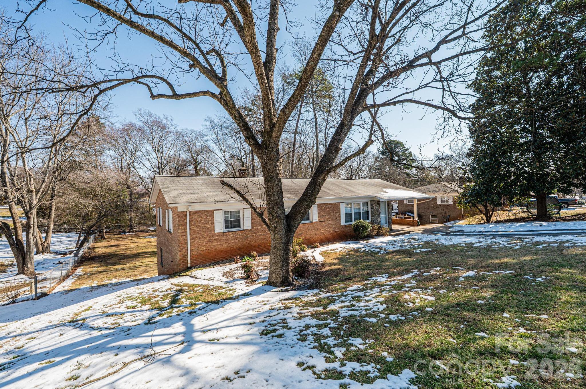 1005 2nd Street Southeast Conover, NC 28613 - Photo 36 of 43
