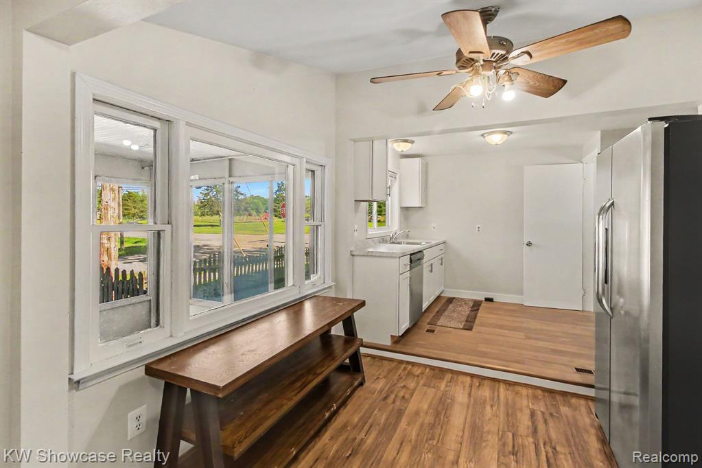 349 West Livingston Road Highland, MI 48357 - Photo 4 of 26