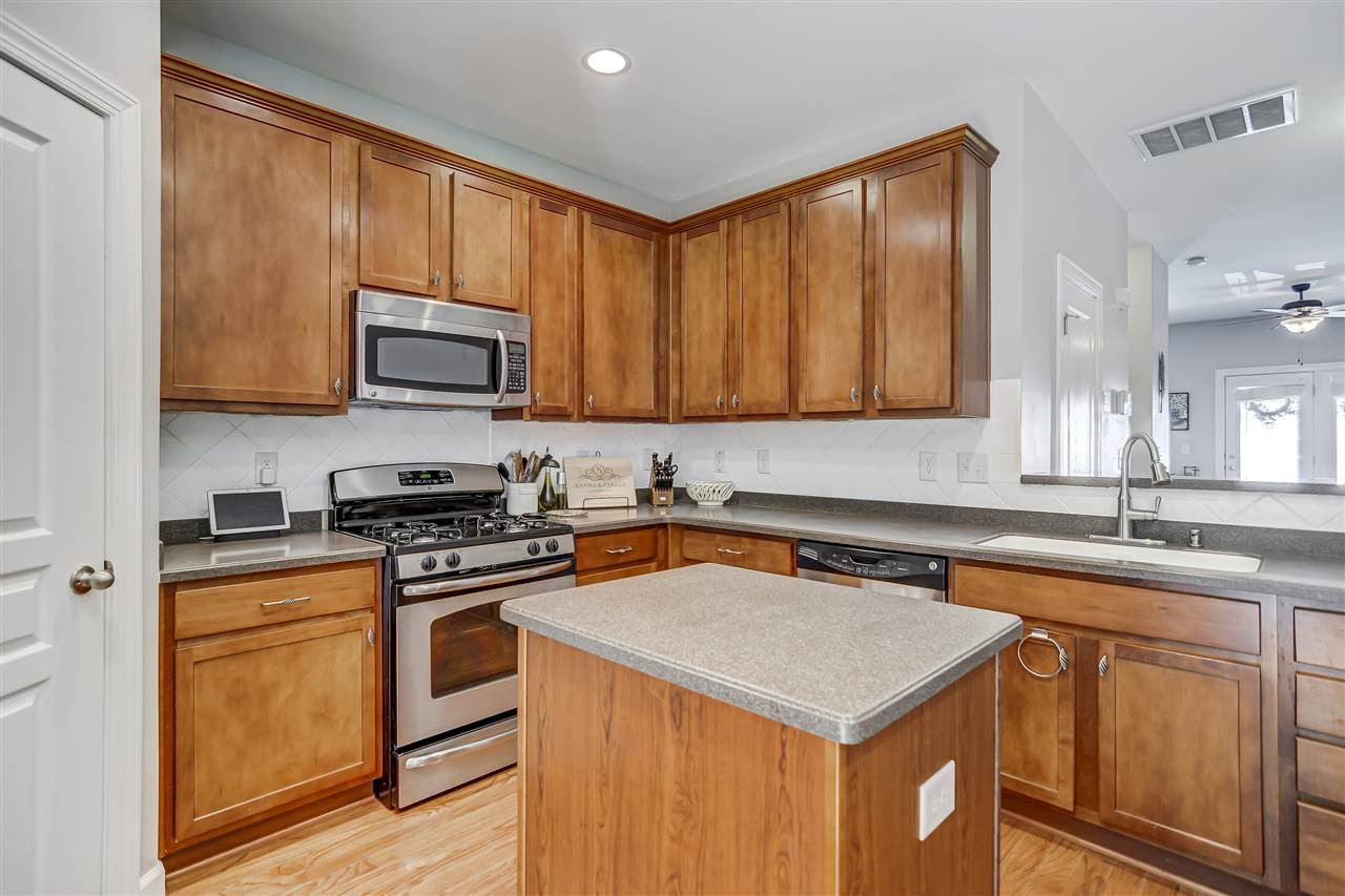 8014 Goldenrain Way Raleigh, NC 27612 - Photo 6 of 16 Photo 6
