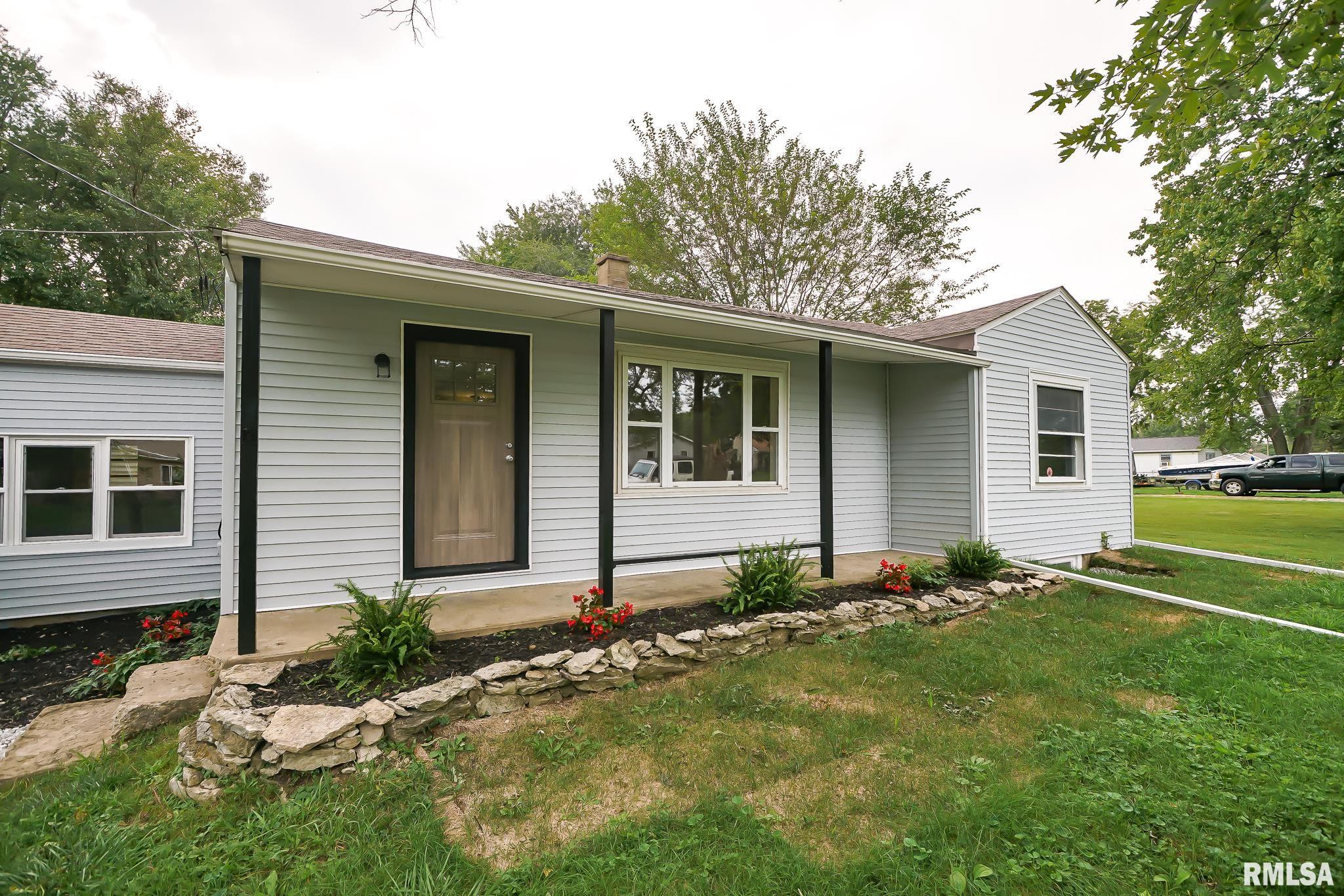 111 Albert Street Washington, IL 61571 - Photo 3 of 49 Gallery Image 3