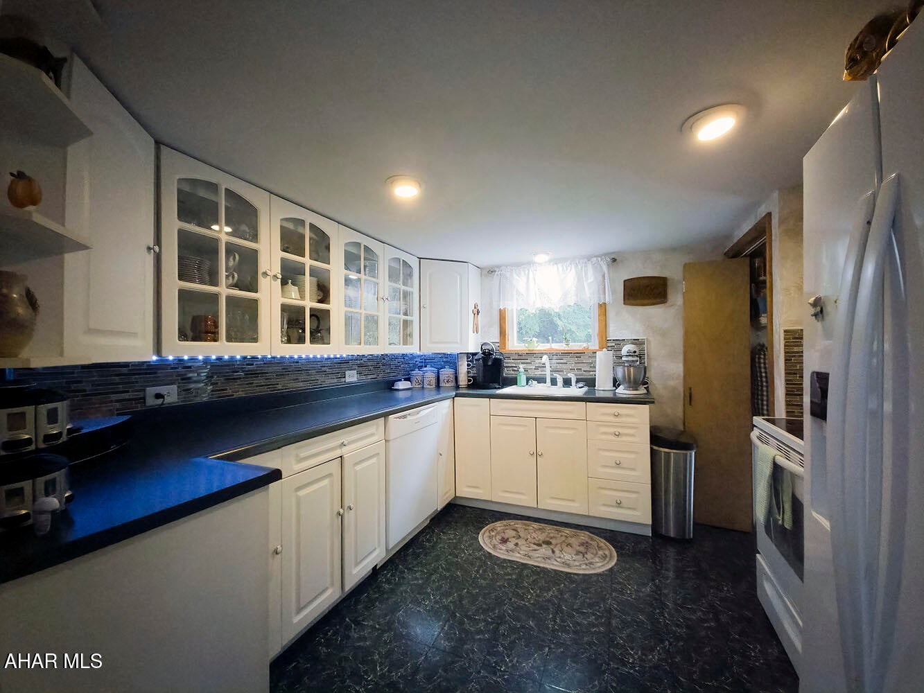 776 Reservoir Road Hollidaysburg, PA 16648 - Photo 7 of 21 Gallery Image 7