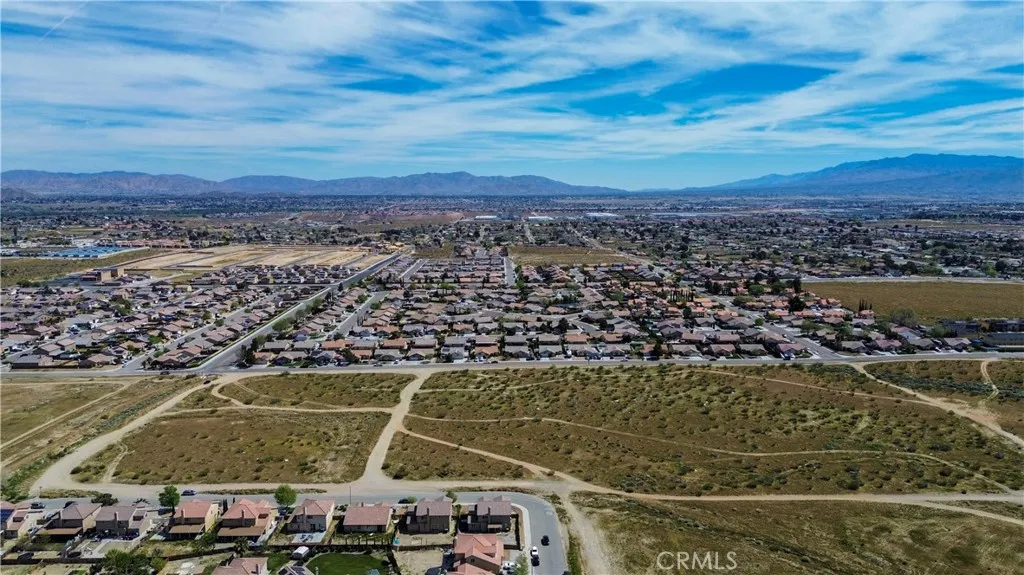 0 8th Victorville, CA 92395 - Photo 6 of 10 a view of a city