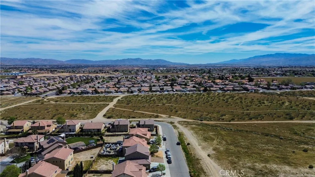 0 8th Victorville, CA 92395 - Photo 9 of 10 a view of a city