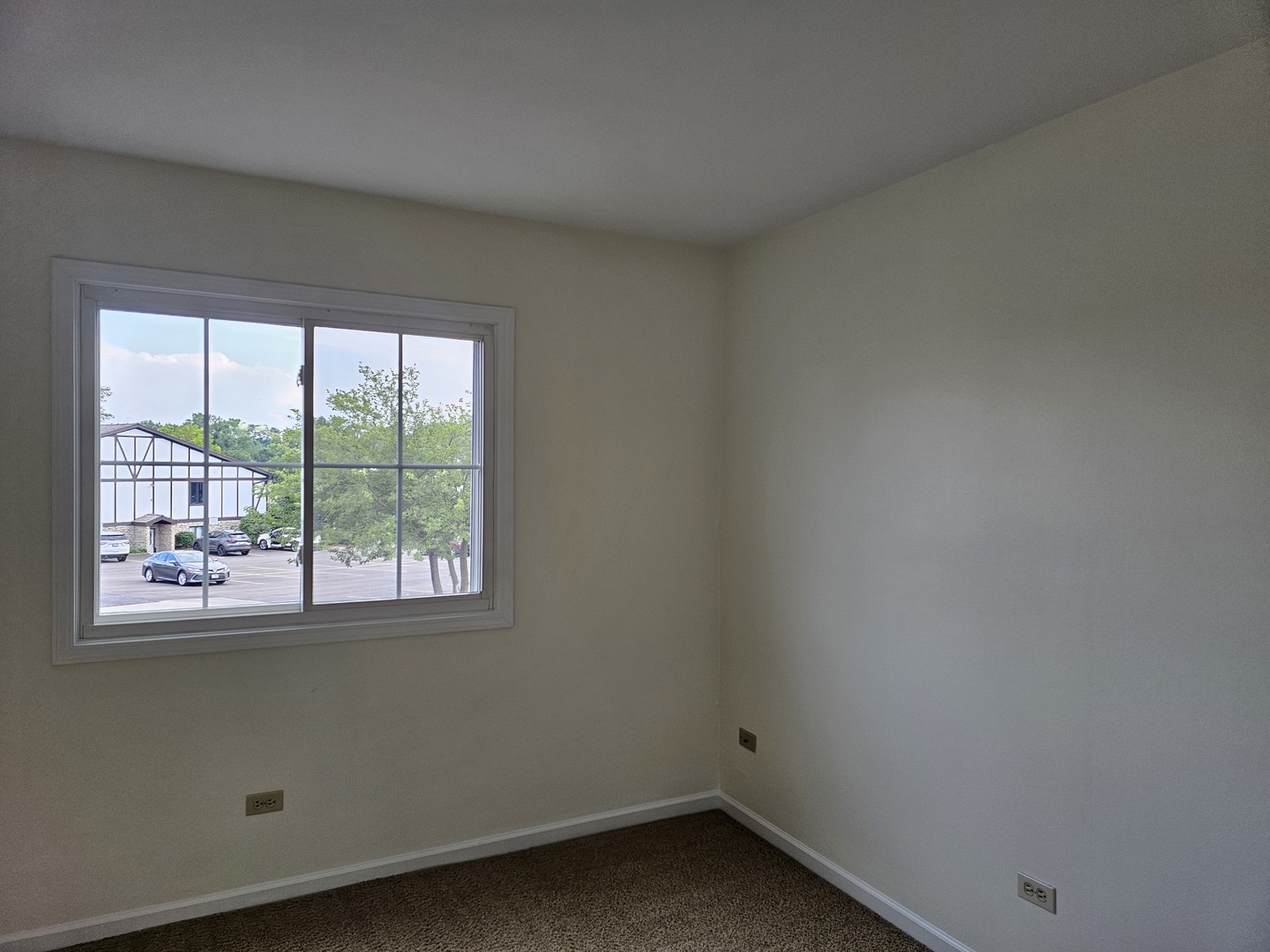 833 Village Quarter Road, Unit G2 West Dundee, IL 60118 - Photo 18 of 22