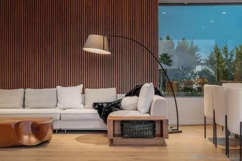 $9,995,000 | 2261 Hercules Drive, Los Angeles, CA 90046