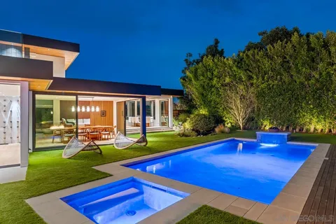 $9,995,000 | 2261 Hercules Drive, Los Angeles, CA 90046